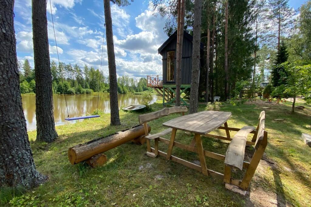 Dragon House In The Tree! Jacuzzi, Sauna ,Cinema,Heated Lici  外观 照片