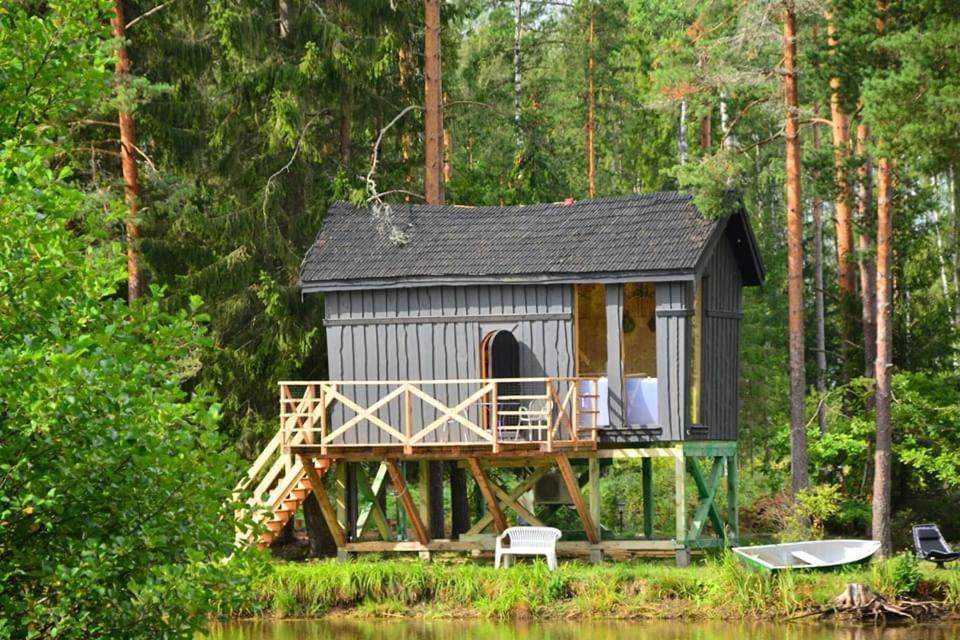 Dragon House In The Tree! Jacuzzi, Sauna ,Cinema,Heated Lici  外观 照片