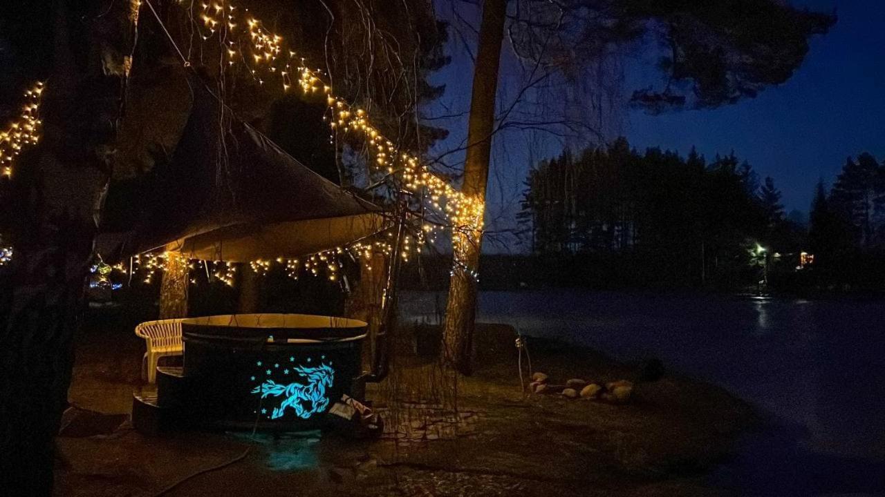 Dragon House In The Tree! Jacuzzi, Sauna ,Cinema,Heated Lici  外观 照片